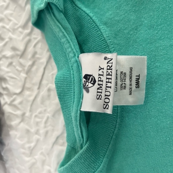 Simply Southern Preppin for The Holidays Sm Long Sleeve T Shirt Doggy Sea Foam - Picture 6 of 8